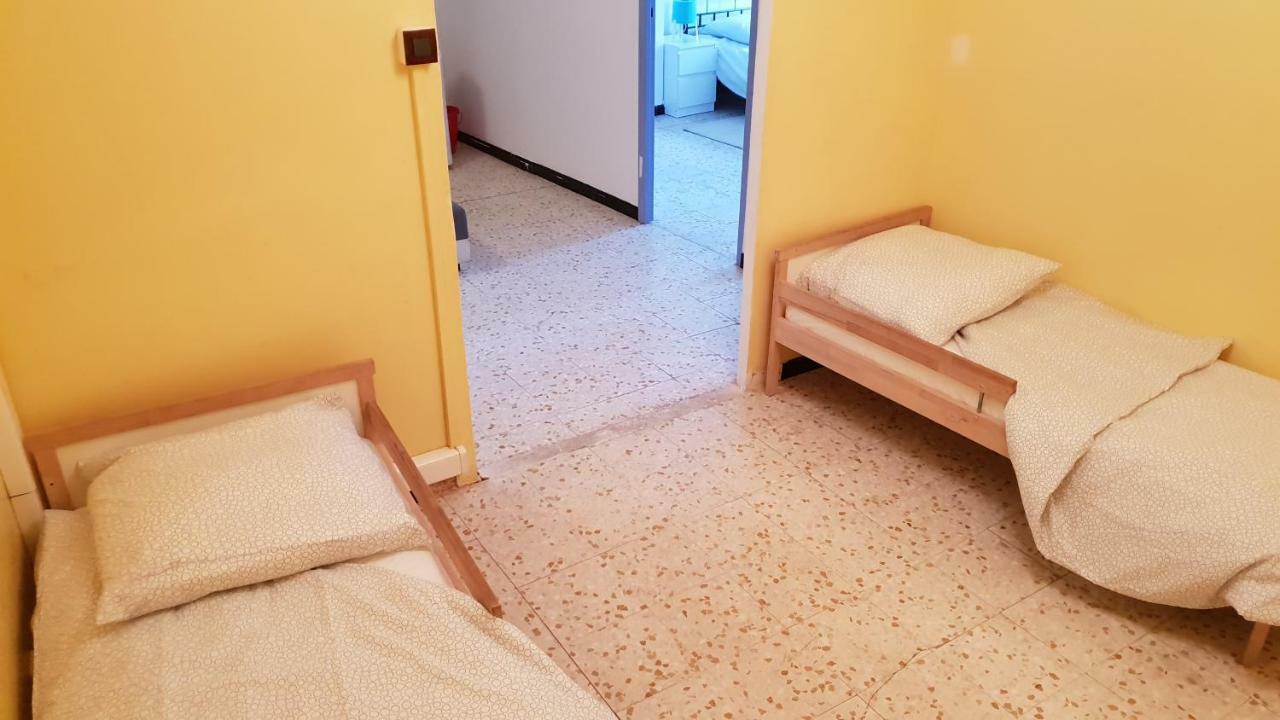 Les Barons De Guers Villa Castelnau-de-Guers Kültér fotó